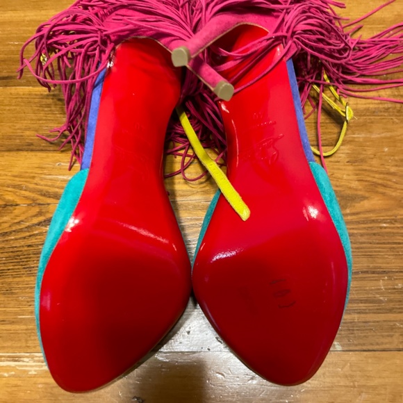 Louboutins - Picture 3 of 3